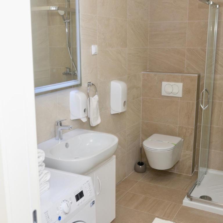 The Main Square Apartments - Superior Apartman - 2
