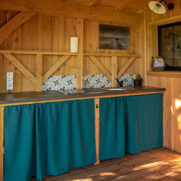 Joli chalet en bois à 7 mn des plages du Bassin d'Arcachon - Appartement 1 Chambre - 10