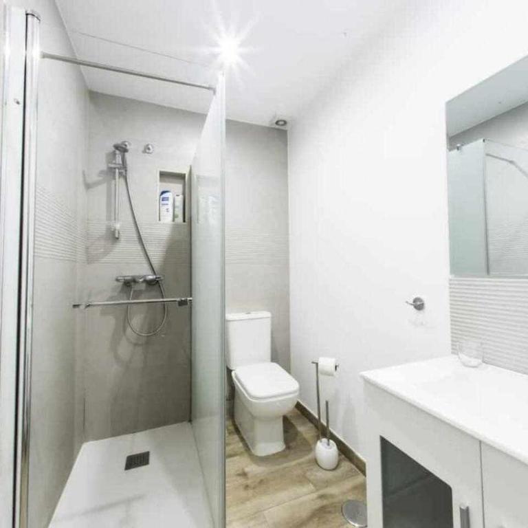 Céntrico apartamento entre Sol, Ópera y Pza Mayor - Apartment - 4
