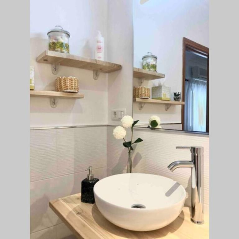Céntrico apartamento con terraza y WIFI - Apartamento de 2 dormitorios - 1