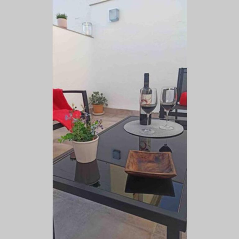 Céntrico apartamento con terraza y WIFI - Apartamento de 2 dormitorios - 15