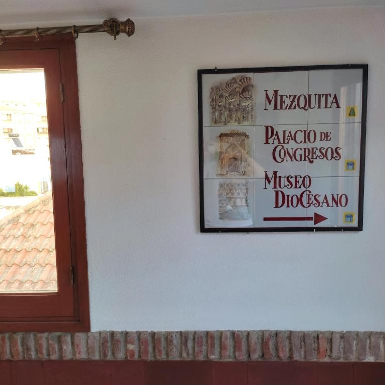 San Basilio´s Red House - Habitación Doble con baño privado - 22