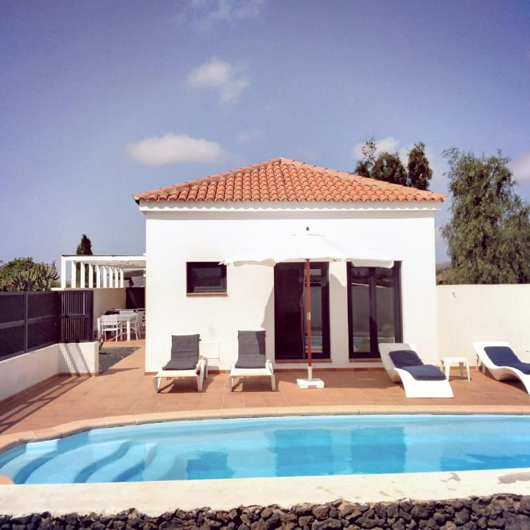 SURFWHITEHOUSE - Three-Bedroom Villa - 41