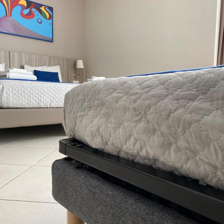Art Suite nel Cuore di Napoli - Triple Room - 2