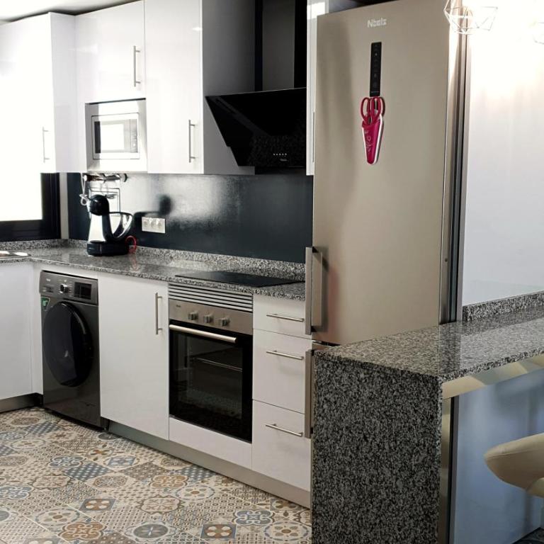 Boutique apartment near the beach, 1 Gbps Wi-Fi - Apartamento de 2 dormitorios - 19