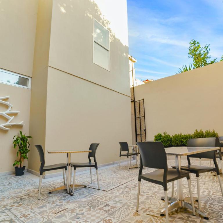 Árbol Suites - Deluxe Queen Studio - 1