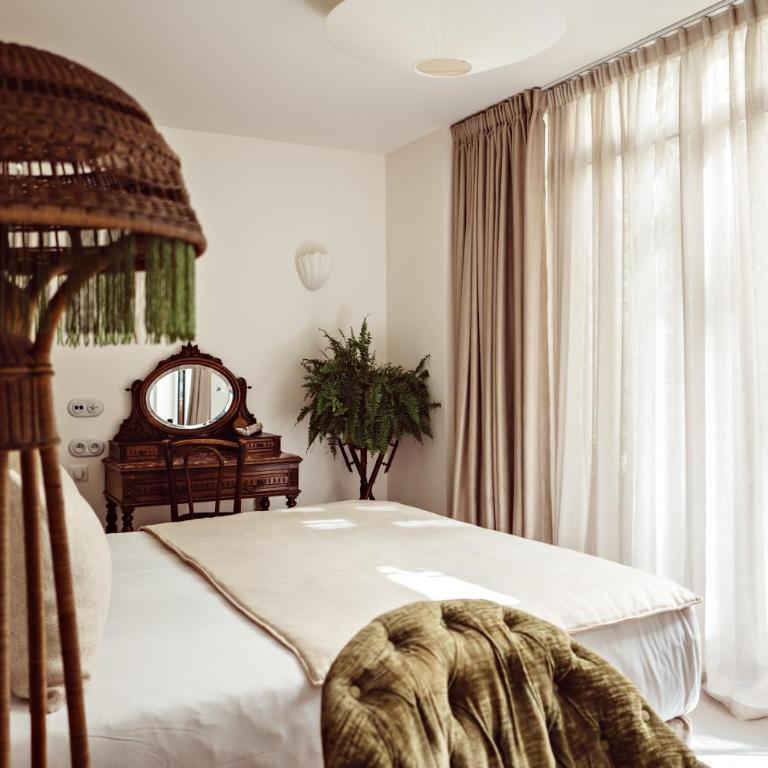 Hôtel Monsieur Aristide - Suite Junior - Vue sur Jardin - 3