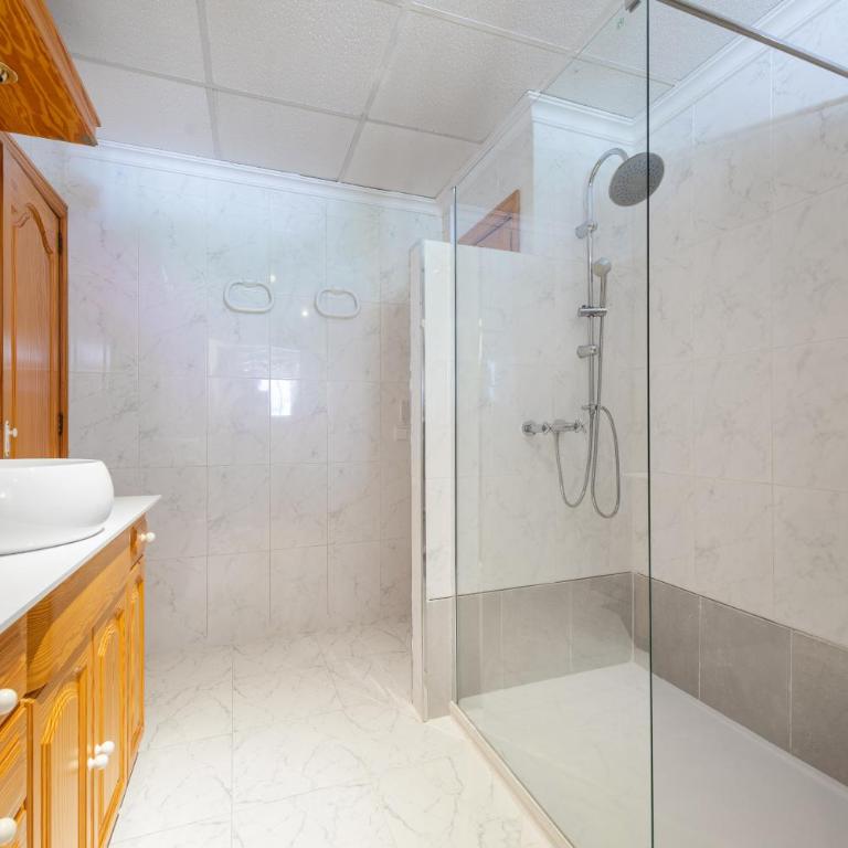 NEW! Can Malondra, villa para 8 con piscina y jardines - Villa with Private Pool - 40