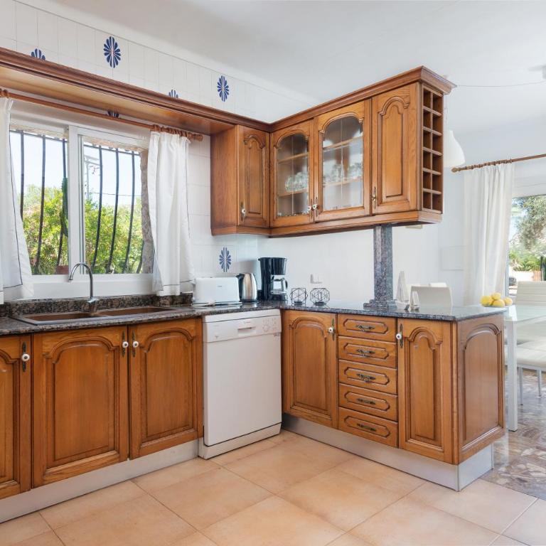 NEW! Can Malondra, villa para 8 con piscina y jardines - Villa with Private Pool - 25