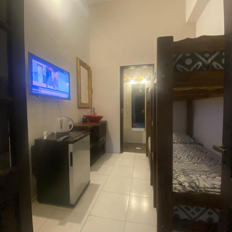 Bardot Hostel - Small Twin Room - 1