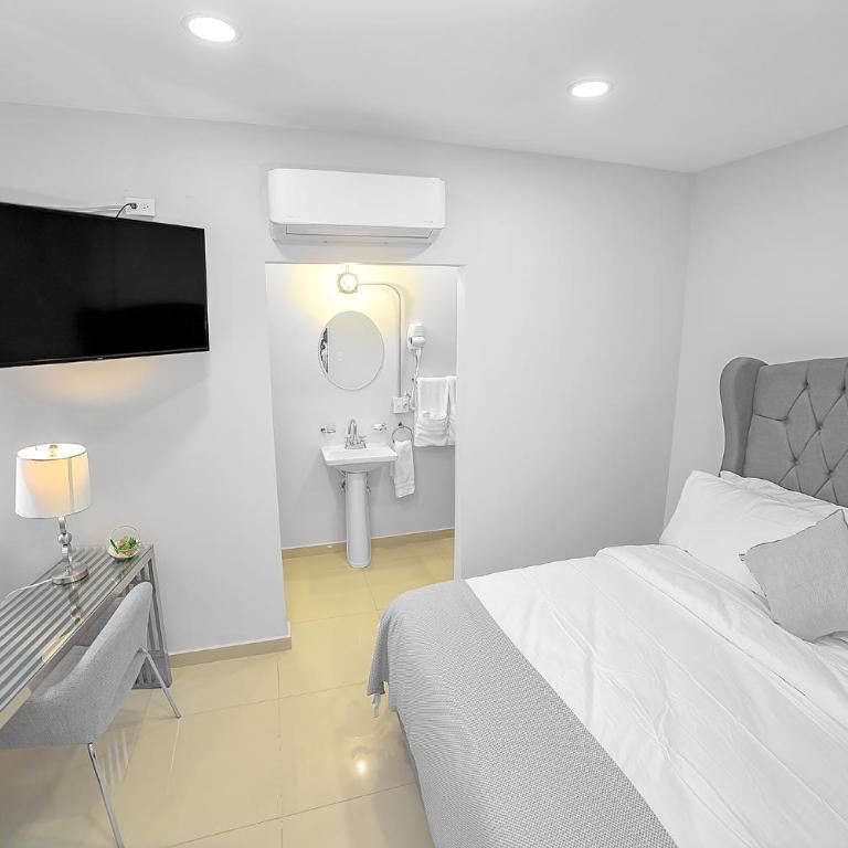 Árbol Suites - Deluxe Queen Studio - 29