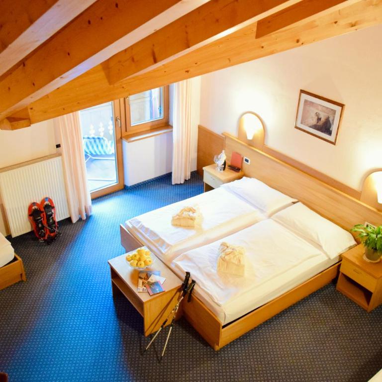 Hotel Waldheim - Vierbettzimmer mit Balkon - 5