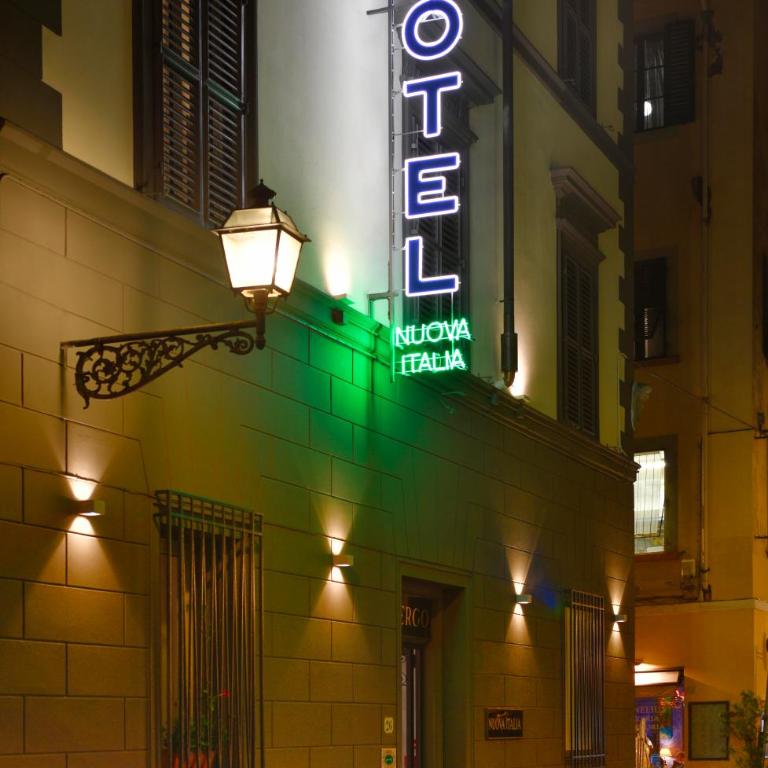 Hotel Nuova Italia - Chambre Lits Jumeaux Économique - 2