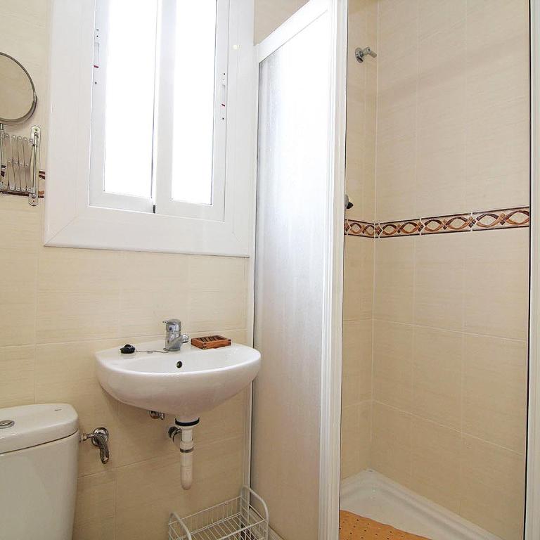 Fira Suite Barcelona - Ático - 10