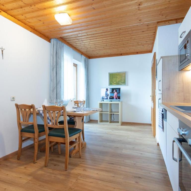 Appartements Wagnerhaus - Apartment mit 1 Schlafzimmer - 3