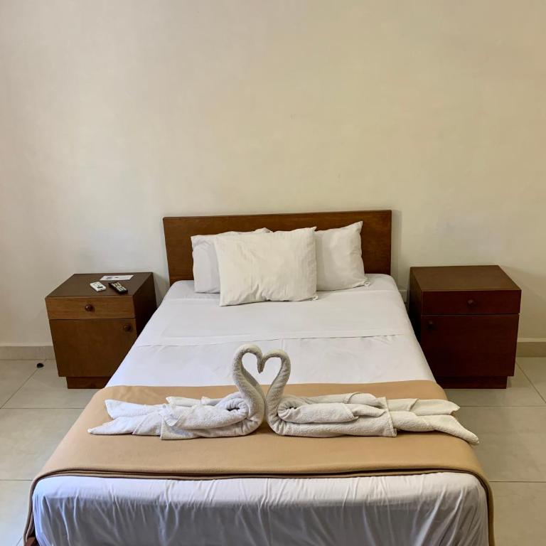 AKBAL Playa - Beach Zone - Suite con cama grande y vistas a la piscina - 1