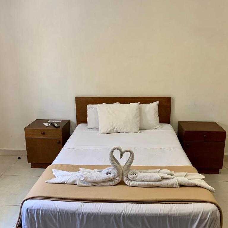 AKBAL Playa - Beach Zone - Suite con cama grande y vistas a la piscina - 3