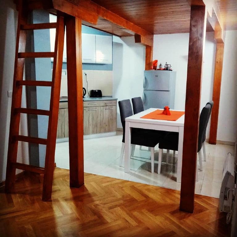 Atria Zlatibor - Apartman sa 2 Spavaće Sobe - 8