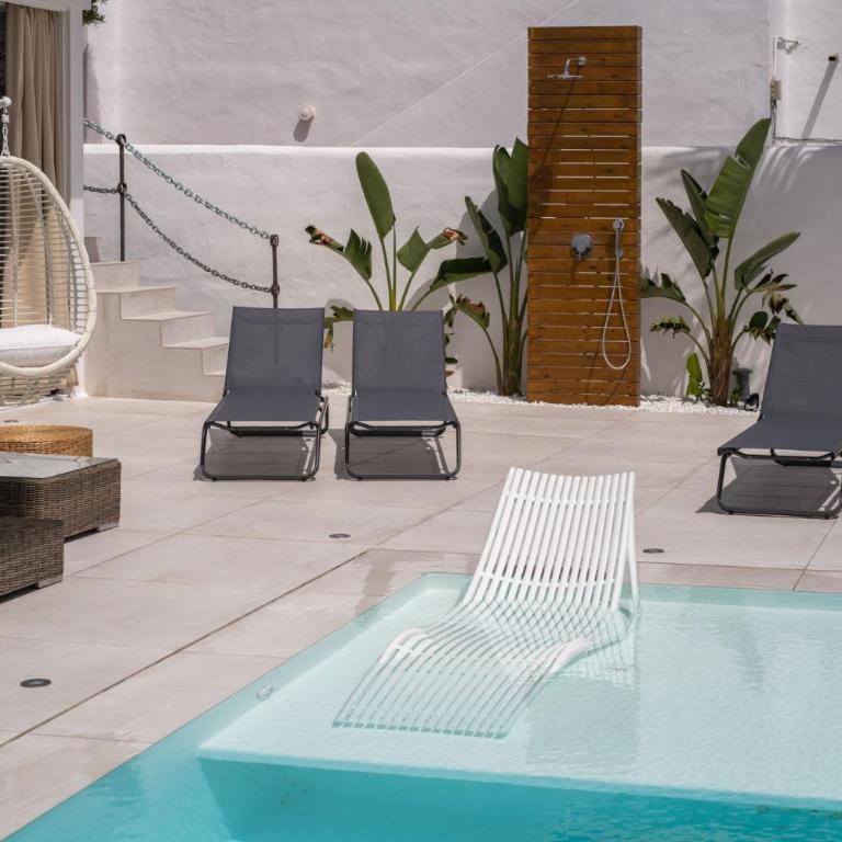 COCO by AGM Resorts - Three-Bedroom Villa - 13