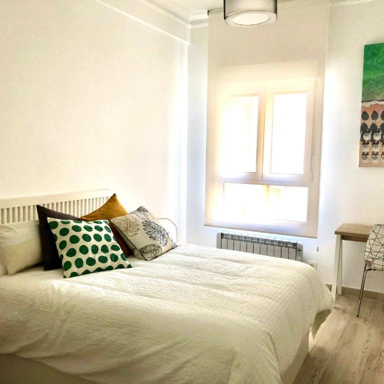 FOODIES LOCATION. SURF. NETFLIX . 3 BDR - Apartamento de 3 dormitorios - 5