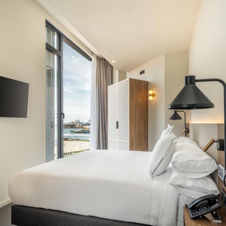 Hotel LIVVO Lumm - Habitación Doble Deluxe con vistas al mar - 11