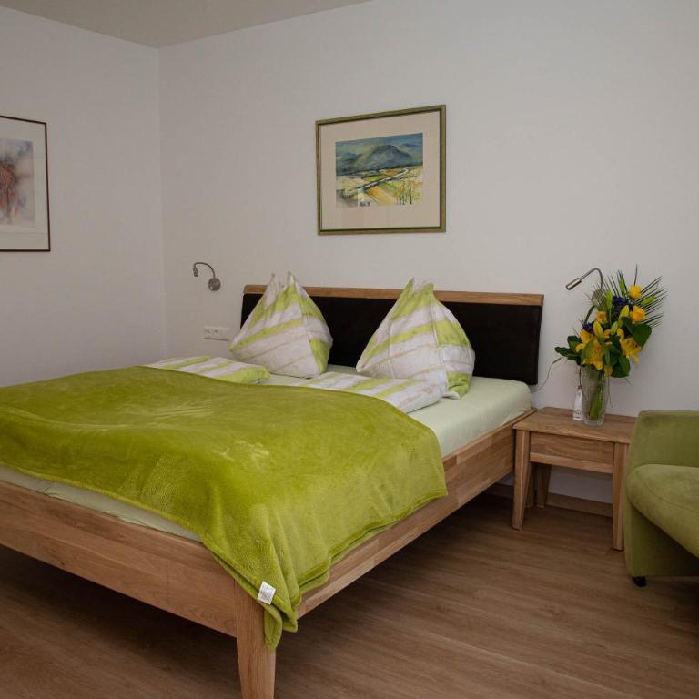 Villa Mayr - Apartment mit 2 Schlafzimmern und Terrasse - 8