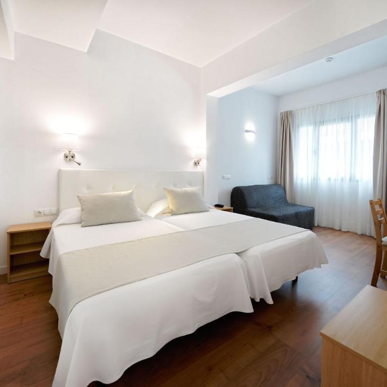 Hotel Matilde by Grupo Matilde - Habitación Familiar Superior - 7