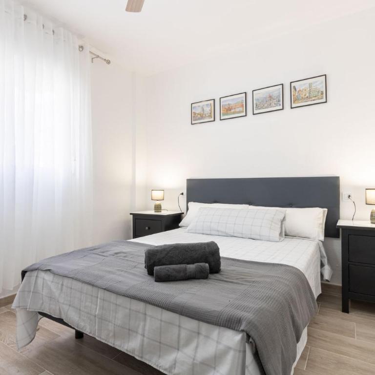 RONDA DE MULEROS 6 - Apartamento de 3 dormitorios - 1