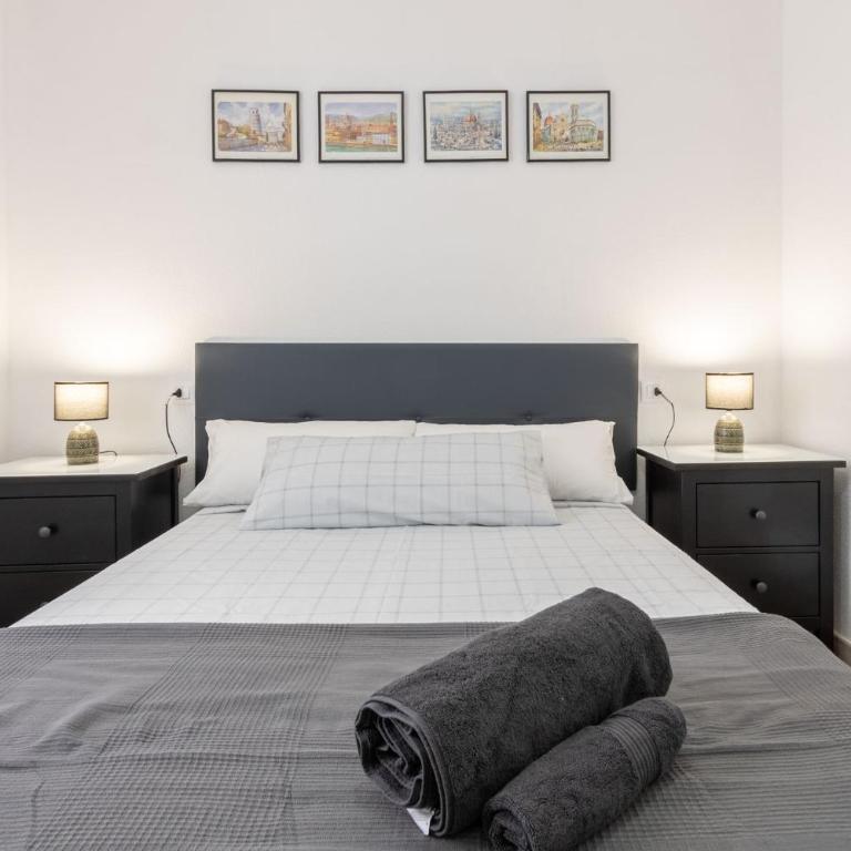 RONDA DE MULEROS 6 - Apartamento de 3 dormitorios - 2