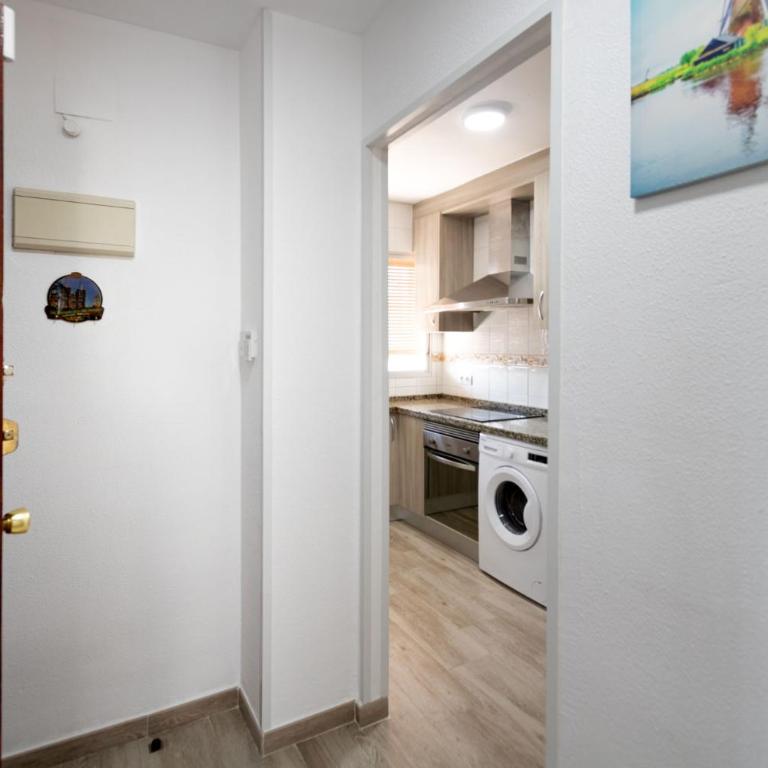 RONDA DE MULEROS 6 - Apartamento de 3 dormitorios - 30
