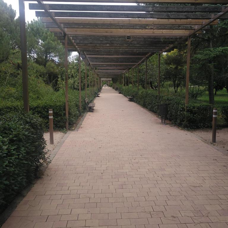 Imperial, 9 - Three-Bedroom Apartment - 37