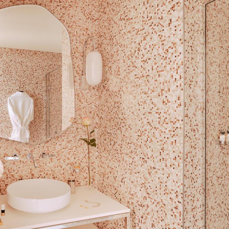 Hôtel Madame Rêve - Chambre Deluxe avec Balcon - Vue sur Jardin - 4