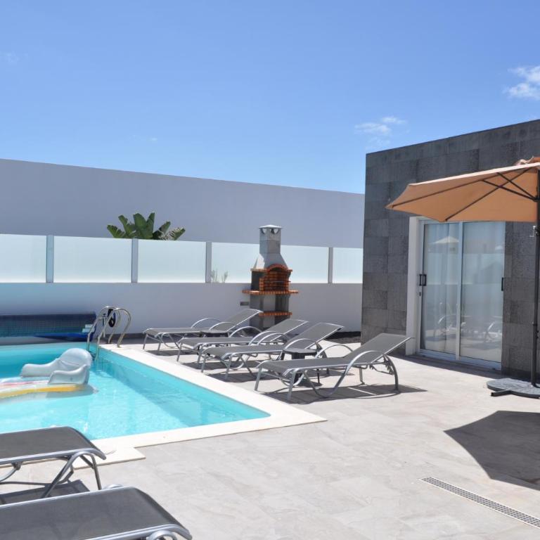 Villa Cástor - Three-Bedroom Villa - 11
