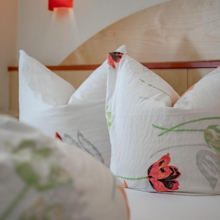 Pension Granbichler - Deluxe Doppel-/Zweibettzimmer - 1