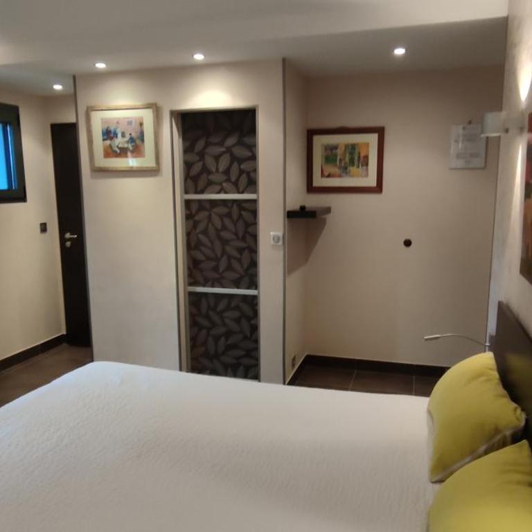 Comme une évidence - Chambre Double avec Salle de Bains Privative - 6