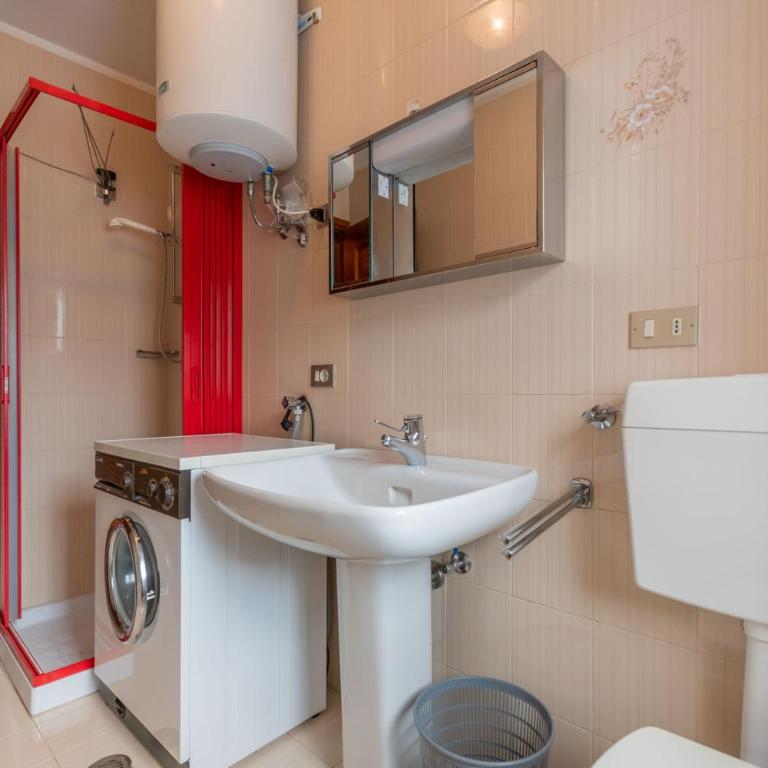 Condominio Le Coste - Appartamento con 2 Camere da Letto - 11