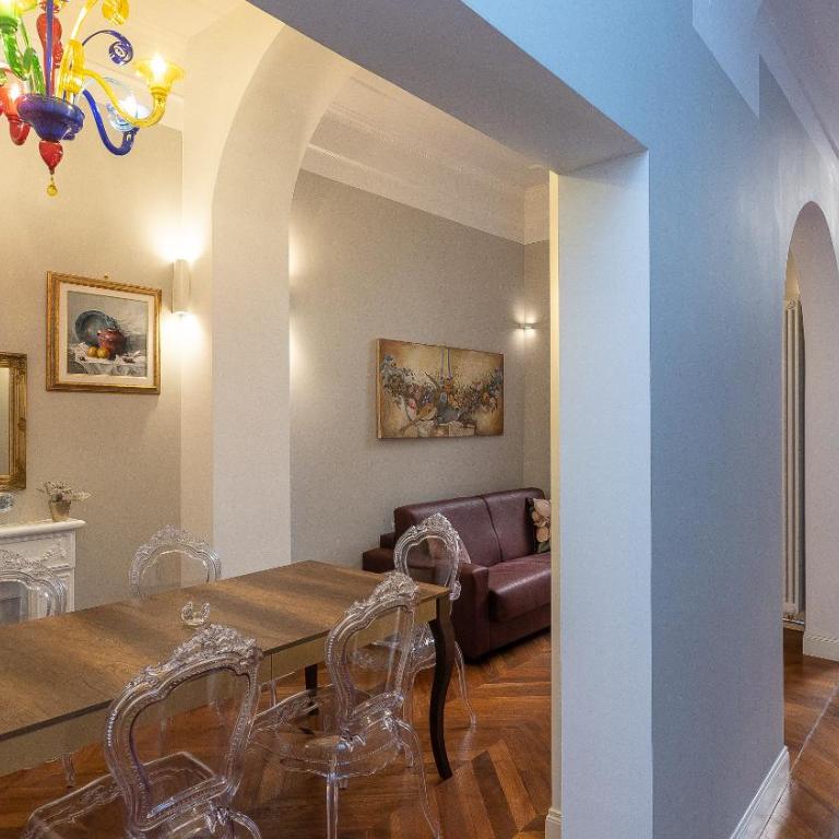 Gregoriana Luxury Rental in Rome - Appartamento con 3 Camere da Letto - 11