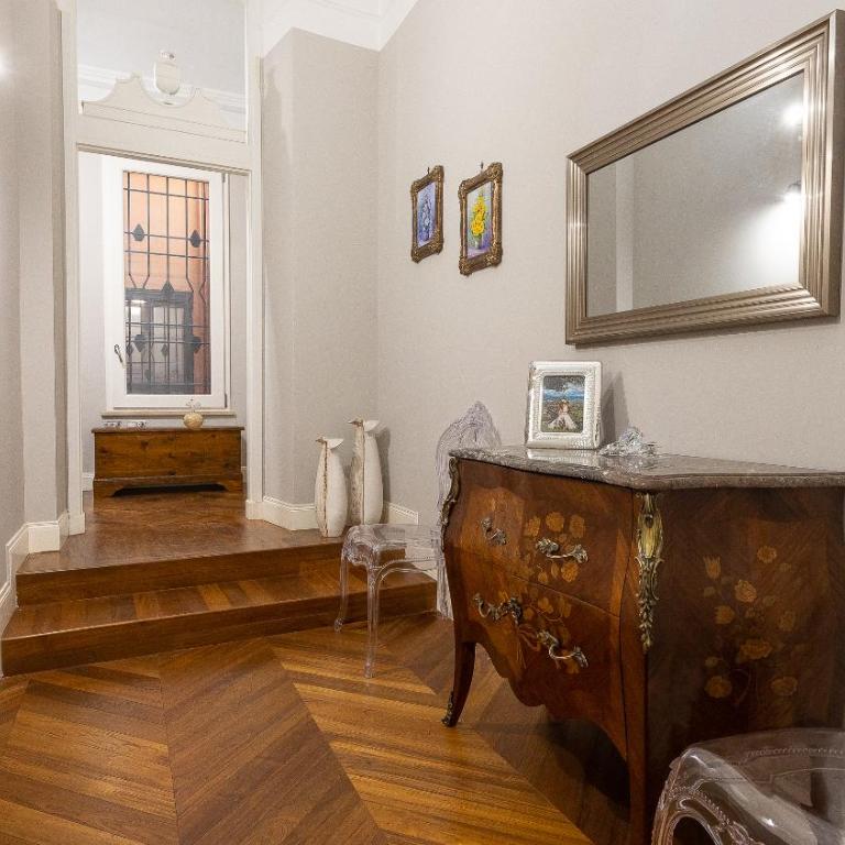 Gregoriana Luxury Rental in Rome - Appartamento con 3 Camere da Letto - 16