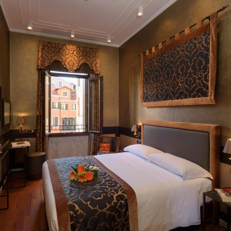UNAHOTELS Ala Venezia-Adults 16 - Camera Matrimoniale Deluxe - 13