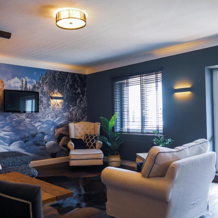 Design Hotel ALPENLIEBE - - - - Boutique-Flair - - - - - Suite mit Kingsize-Bett mit Whirlpool - 14