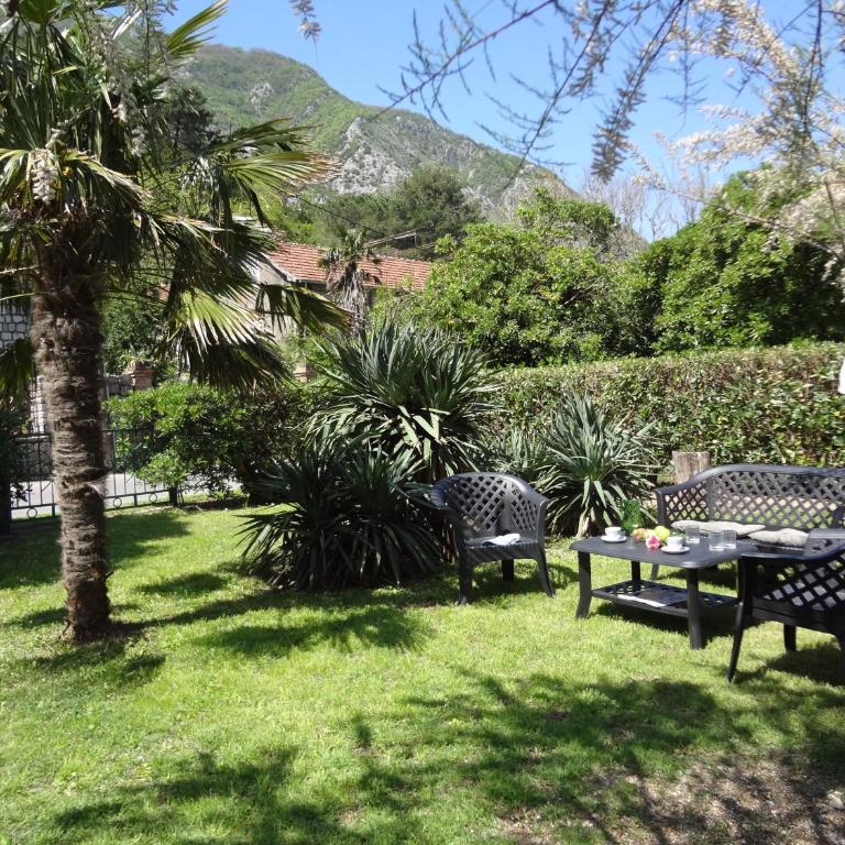 Apartment Pinebreeze - Prčanj - Kotor - Apartment - Ground Floor - 8