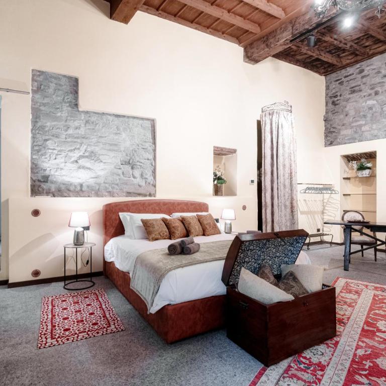 Historical Suites by "The House Of Travelers" - Camera King Deluxe - 2
