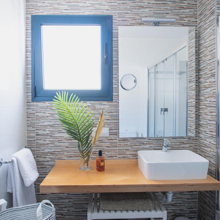 Villa Arosa - Vacation Home - 32