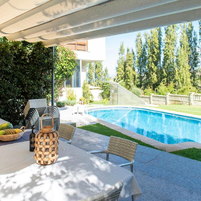 Casa El Castañal con Piscina Privada - Villa de 3 dormitorios - 30