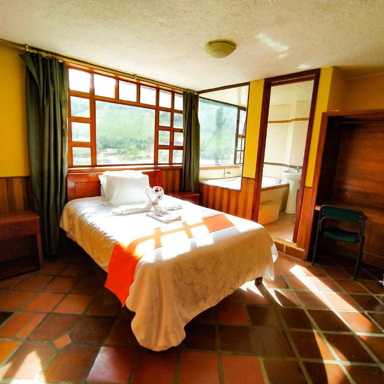Hotel COTURPA - Habitación Doble Deluxe con bañera - 1