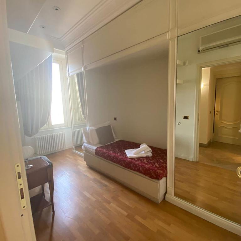Spagna luxury suite Roma - Appartamento con 1 Camera da Letto - 18
