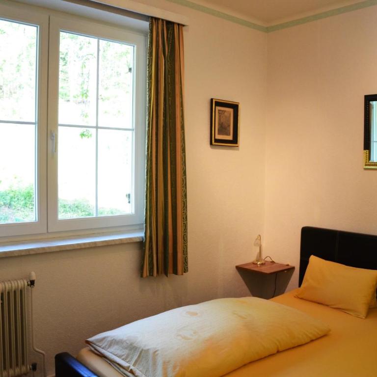 Villa Desiree - Hotel Garni - Adults Only - Kleines Doppelzimmer ohne Balkon und ohne Seeblick - 2