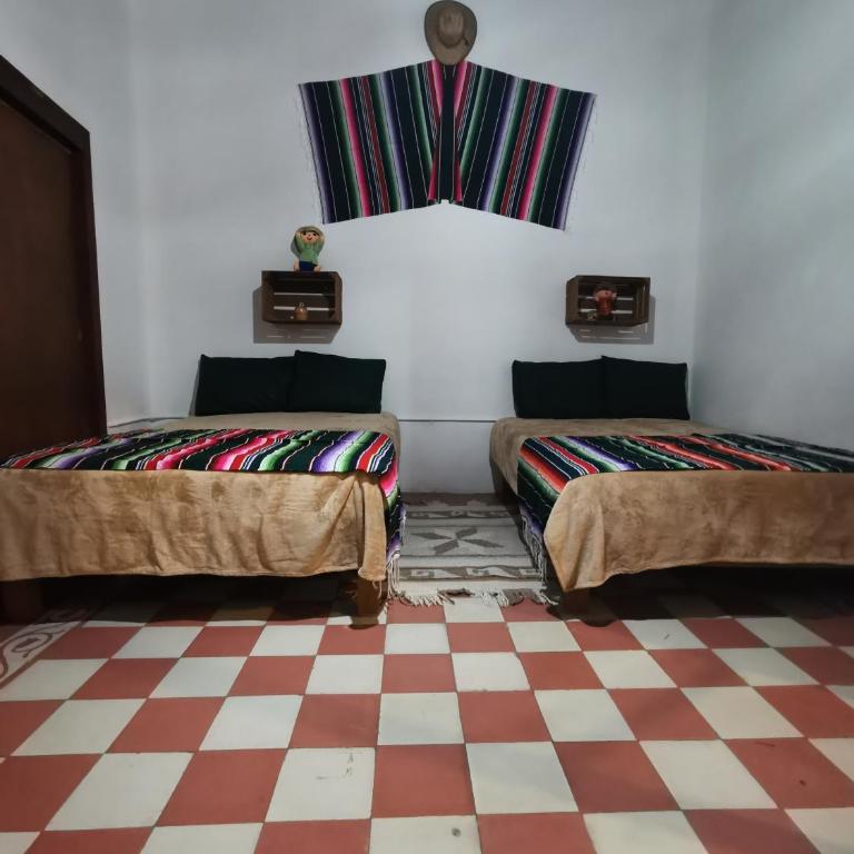 Cuarto Panchito ***Centro Histórico*** - Quadruple Room with Private Bathroom - 4