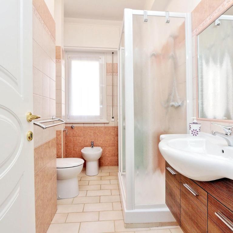 Ideal for large groups 2 Apartments in the same building Center of Rome near Vatican and Trastevere - Appartamento con 4 Camere da Letto e Balcone - 25