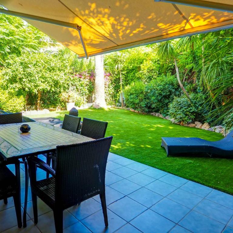 Beach Apartment Garden Vinyet by Hello Homes Sitges - Apartamento - 2
